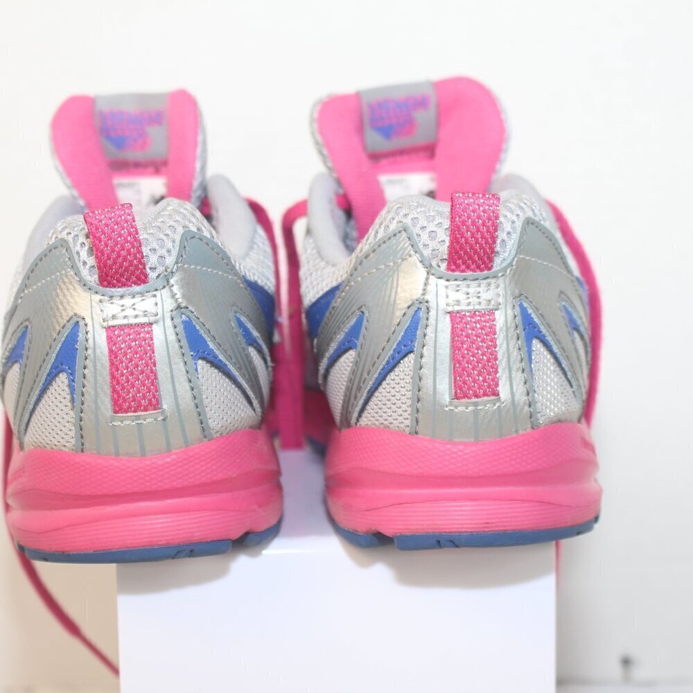 New Balance - Picture 4 of 10